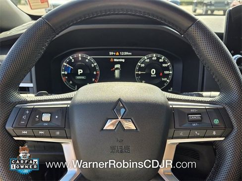 Used 2023 Mitsubishi Outlander SEL image 26