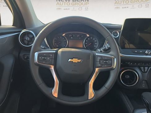 New 2026 Chevrolet Blazer LT w/ Convenience Package FWD image 12