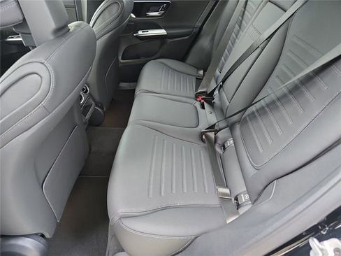 New 2026 Mercedes-Benz GLC 300 4MATIC image 16