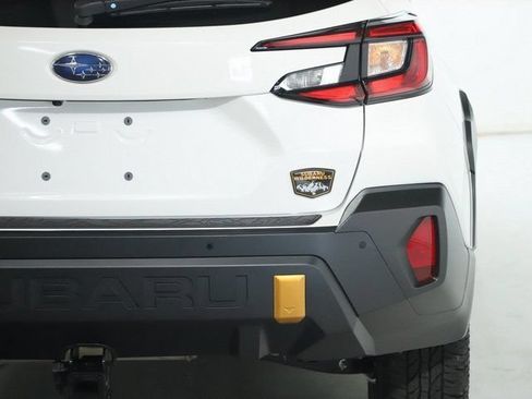 Used 2025 Subaru Crosstrek 2.5i Wilderness AWD/4WD image 46