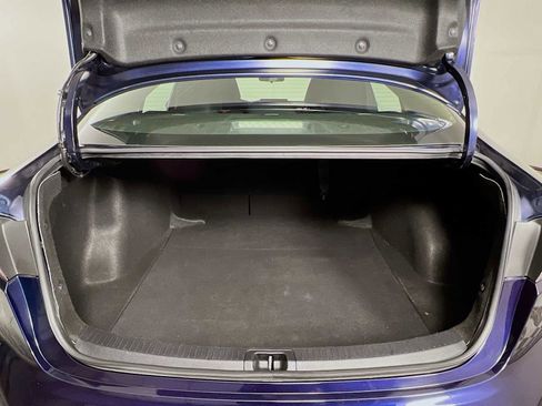 Used 2022 Toyota Corolla LE image 24