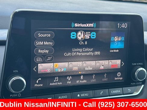 Used 2025 Nissan Rogue S FWD image 27