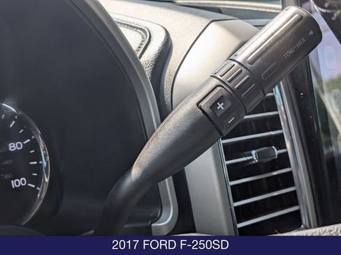 Used 2017 Ford F250 Lariat w/ Lariat Ultimate Package AWD/4WD image 18