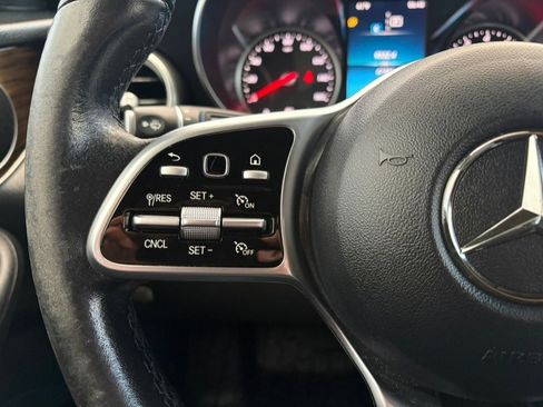 Used 2020 Mercedes-Benz GLC 300 4MATIC image 20