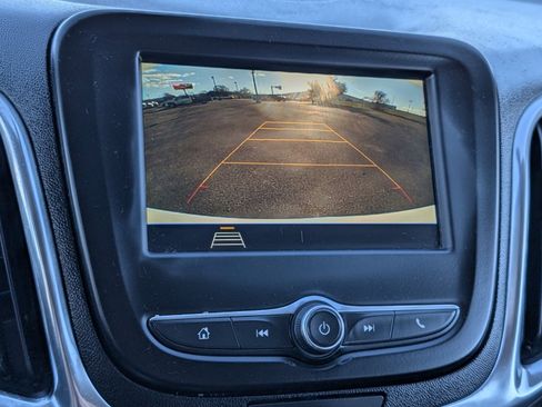 Used 2019 Chevrolet Equinox LT w/ LPO, Floor Liner Package image 9