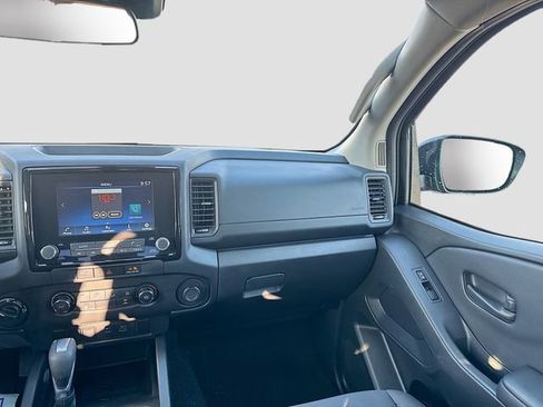 Used 2024 Nissan Frontier S image 23