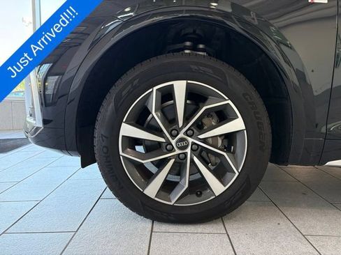 Used 2023 Audi Q5 2.0T Premium Plus w/ Premium Plus Package AWD/4WD image 8