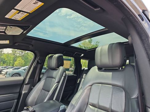 Used 2018 Land Rover Range Rover Sport HSE AWD/4WD image 35