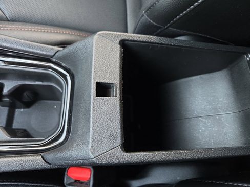 Used 2022 Jeep Compass Limited image 34