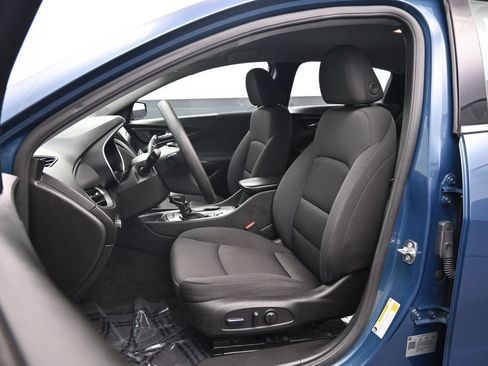 Used 2024 Chevrolet Malibu LT FWD image 22