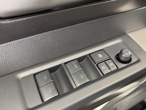 New 2026 Toyota Tundra SR5 image 33