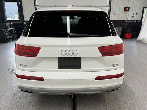 Used 2018 Audi Q7 3.0T Prestige AWD/4WD image 5
