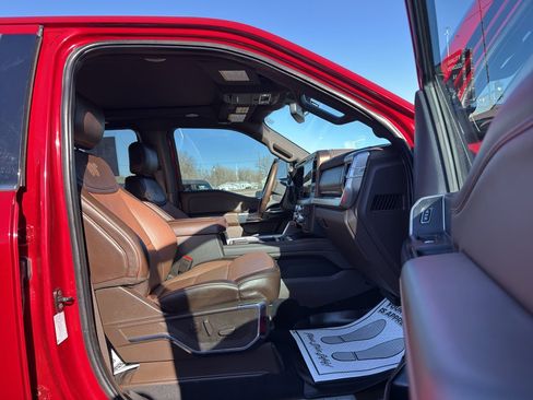 Used 2024 Ford F350 King Ranch image 16