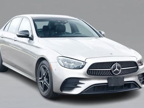 Certified 2023 Mercedes-Benz E 350 4MATIC Sedan image 3