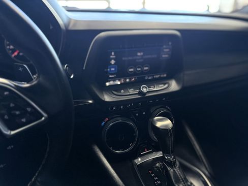 Used 2020 Chevrolet Camaro LT w/ RS Package image 27