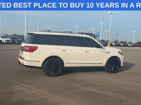 Used 2020 Lincoln Navigator Reserve w/ Equipment Group 208A Reserve AWD/4WD image 9