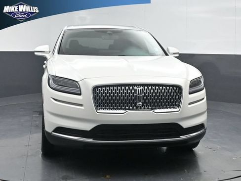 Used 2021 Lincoln Nautilus Reserve w/ Equipment Group 201A FWD image 2