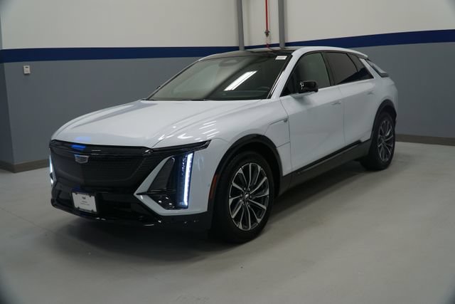 Used 2026 Cadillac Lyriq Sport w/ LPO, Floor Liner Package AWD/4WD image 1