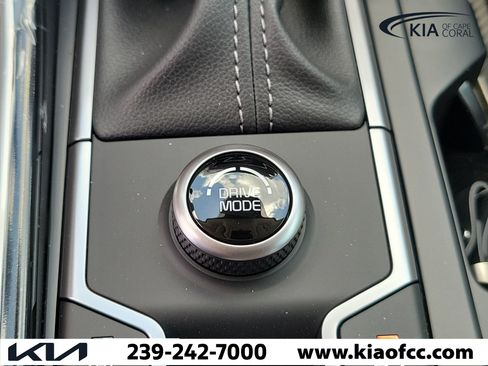 New 2026 Kia Sorento S FWD image 28