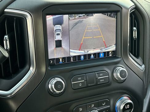 Used 2021 GMC Sierra 1500 AT4 w/ AT4 Value Package AWD/4WD image 15
