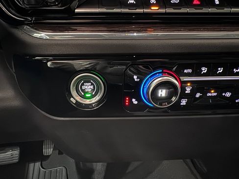 Certified 2023 GMC Sierra 1500 Elevation image 24