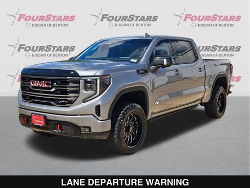 Used 2025 GMC Sierra 1500 AT4 w/ AT4 Premium Package AWD/4WD image 9
