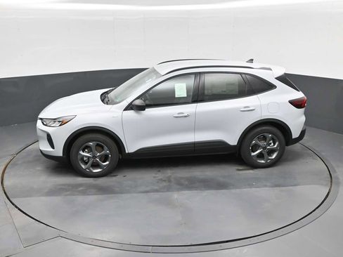 New 2026 Ford Escape ST-Line w/ Tech Pack #1 image 13