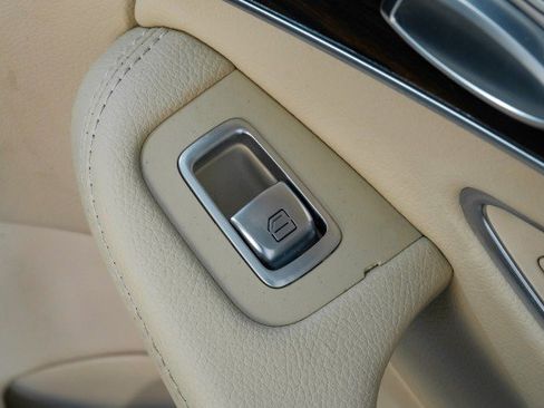 Used 2020 Mercedes-Benz C 300 Sedan image 56