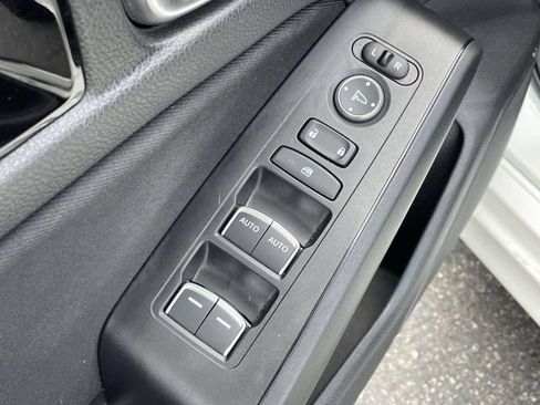 Used 2025 Honda Civic Sport image 25