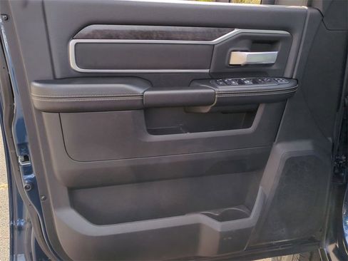 Used 2024 RAM 2500 Big Horn w/ Bed Utility Group image 11