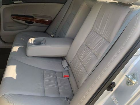 Used 2012 Honda Accord EX-L image 7