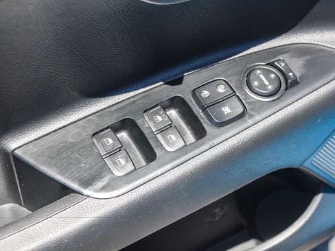 Used 2023 Kia Rio S FWD image 26