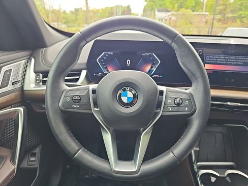 Certified 2025 BMW X1 xDrive28i w/ Premium Package AWD/4WD image 13