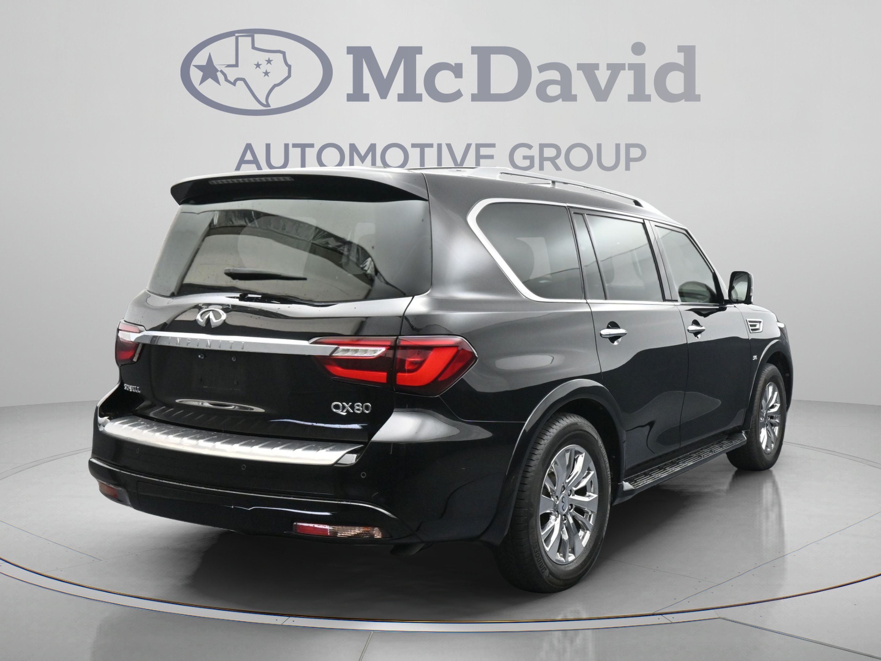 Used 2018 INFINITI QX80 2WD w/ Driver Assistance Package image 8