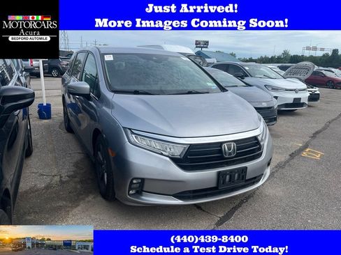Used 2023 Honda Odyssey EX image 1
