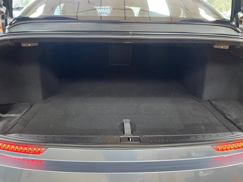 Used 2024 Lucid Air Pure RWD image 11