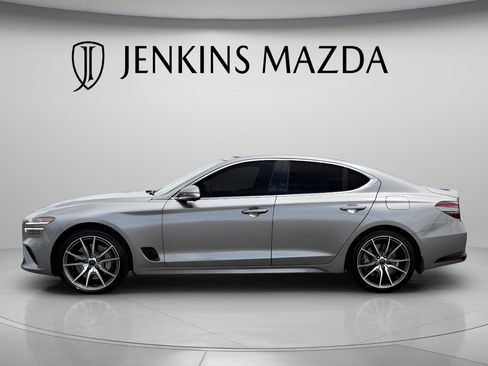 Used 2026 Genesis G70 2.5T Prestige RWD image 5