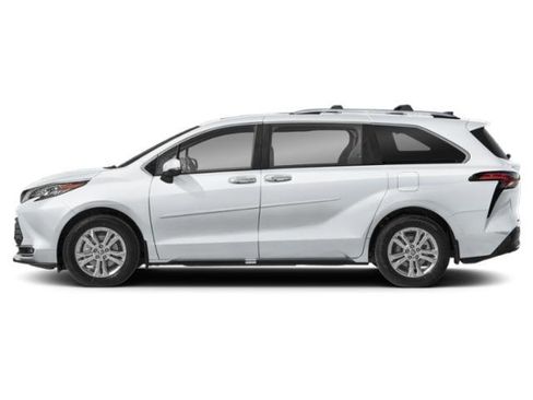 New 2026 Toyota Sienna Platinum AWD/4WD image 3