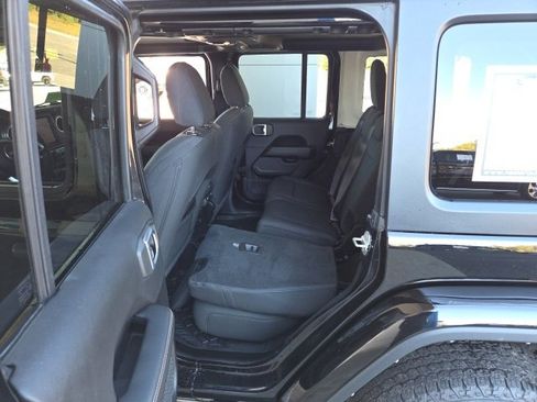 Used 2021 Jeep Wrangler Unlimited Sahara w/ Uconnect 4C Nav & Sound Group image 44