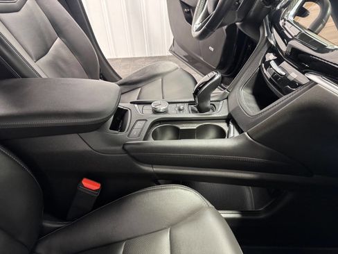 Used 2023 Cadillac XT6 Sport image 34