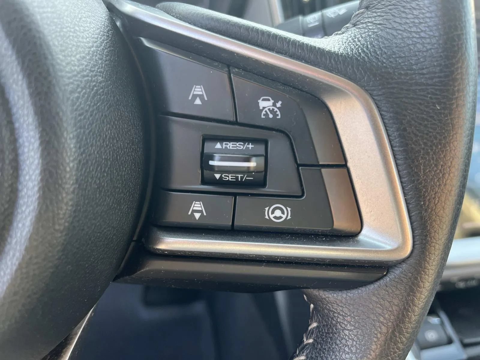 Used 2020 Subaru Outback Premium AWD/4WD image 29