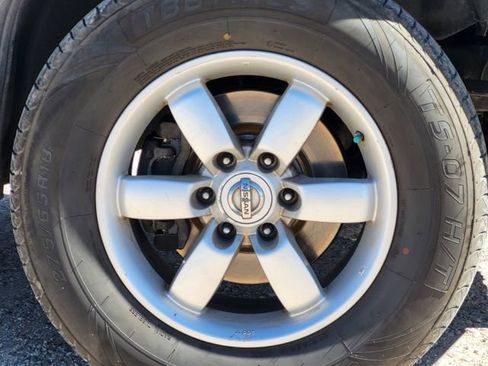 Used 2011 Nissan Titan PRO-4X image 6