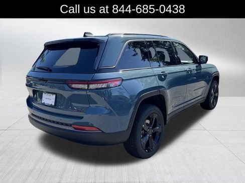 New 2027 Jeep Grand Cherokee Limited AWD/4WD image 5