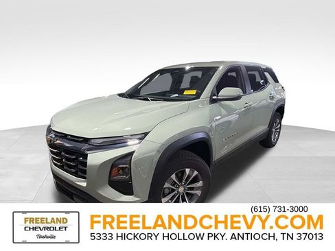 Used 2026 Chevrolet Equinox LT FWD image 5