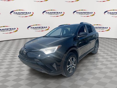 Used 2018 Toyota RAV4 LE w/ All Weather Liner Package AWD/4WD image 1