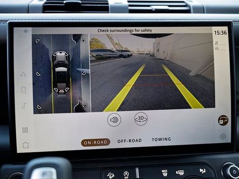 New 2026 Land Rover Defender 110 X-Dynamic SE image 41