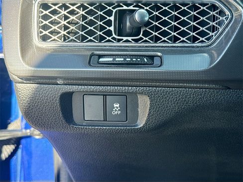 Used 2025 Acura Integra A-Spec image 10