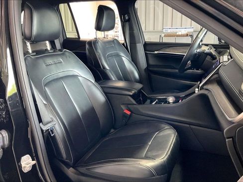 Used 2022 Jeep Grand Cherokee Overland image 22