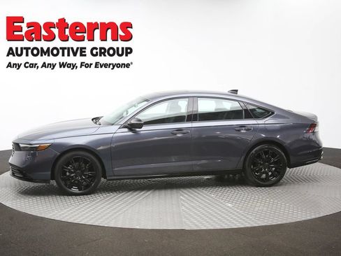 Used 2025 Honda Accord SE image 59