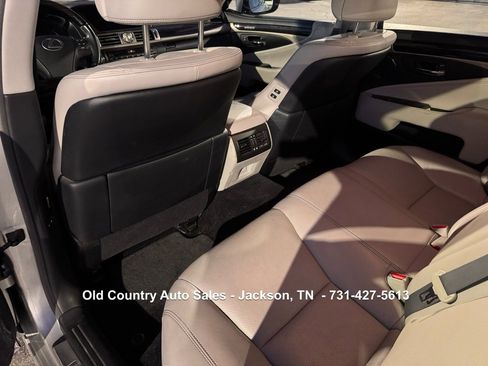 Used 2014 Lexus LS 460 image 18